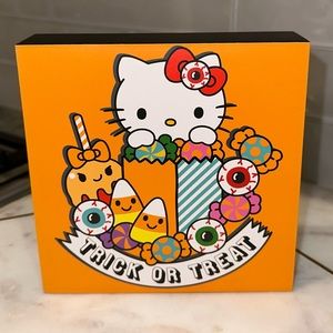 ✨NWT✨ Hello Kitty Sanrio Halloween Trick or Treat Wall Shelf Wooden Art